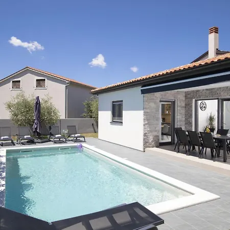 Сasa de vacaciones By Interhome *