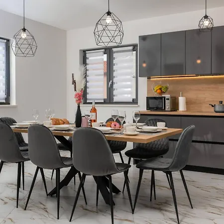 By Interhome *